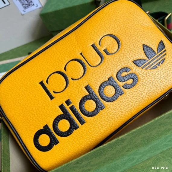 Hyperpeter small Gucci bag shoulder Adidas x 0817